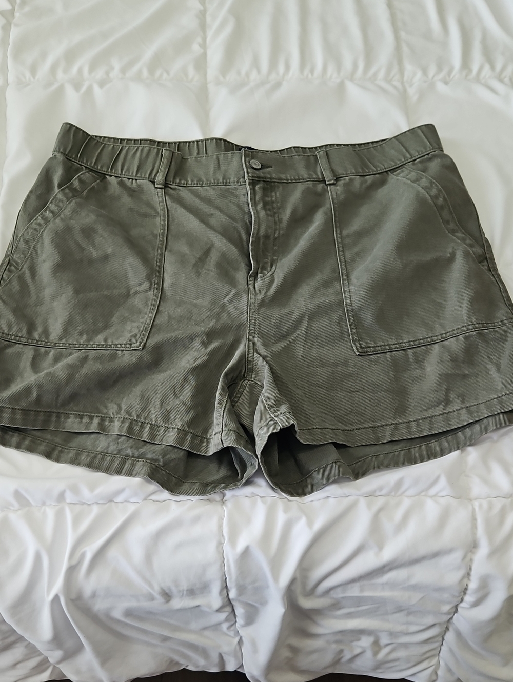 GAP Olive Green Utility Shorts